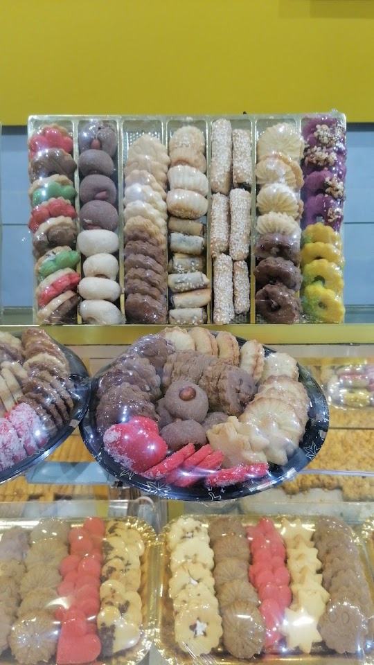 صورة من حلويات عز